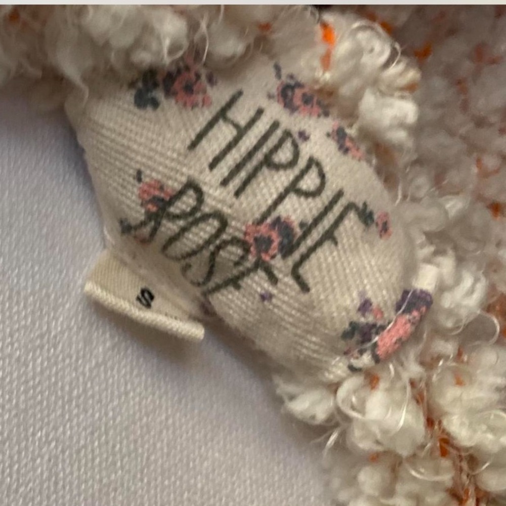 HIPPIE ROSE SWEATER - Picture 2 of 4